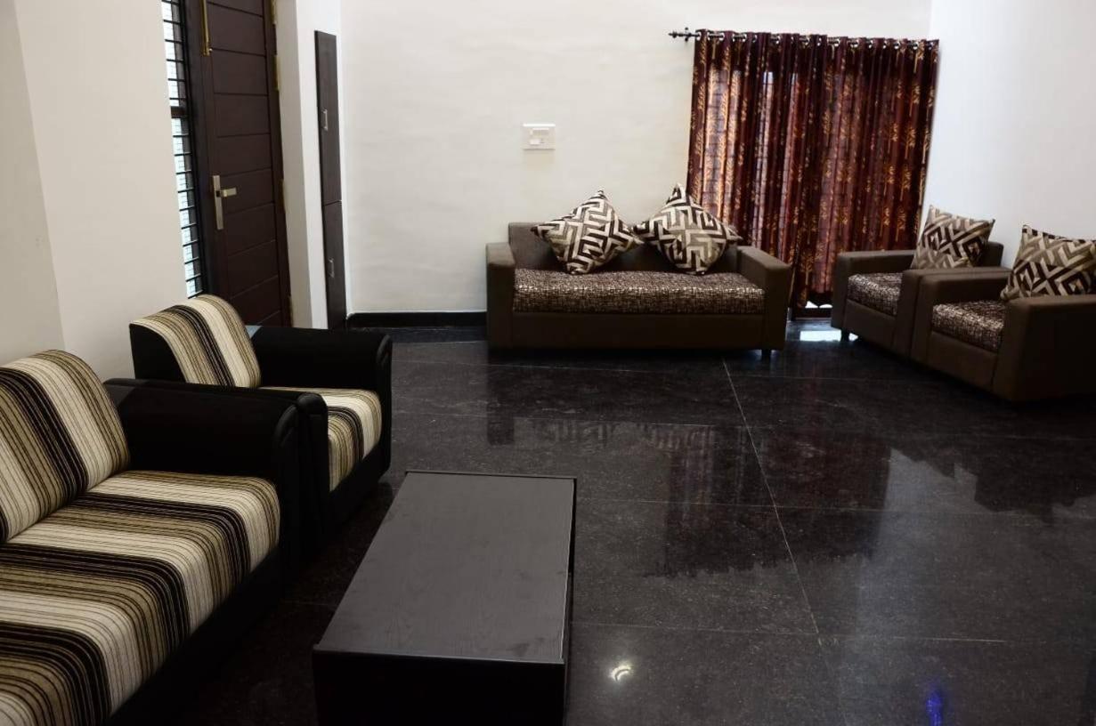 Homestay Crescent *